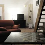 Elettra Studio Apartment